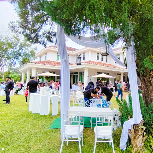 Outdoor garden wedding venue JB | Lokasi majlis perkahwinan tema taman Johor Bahru - Casa Story13